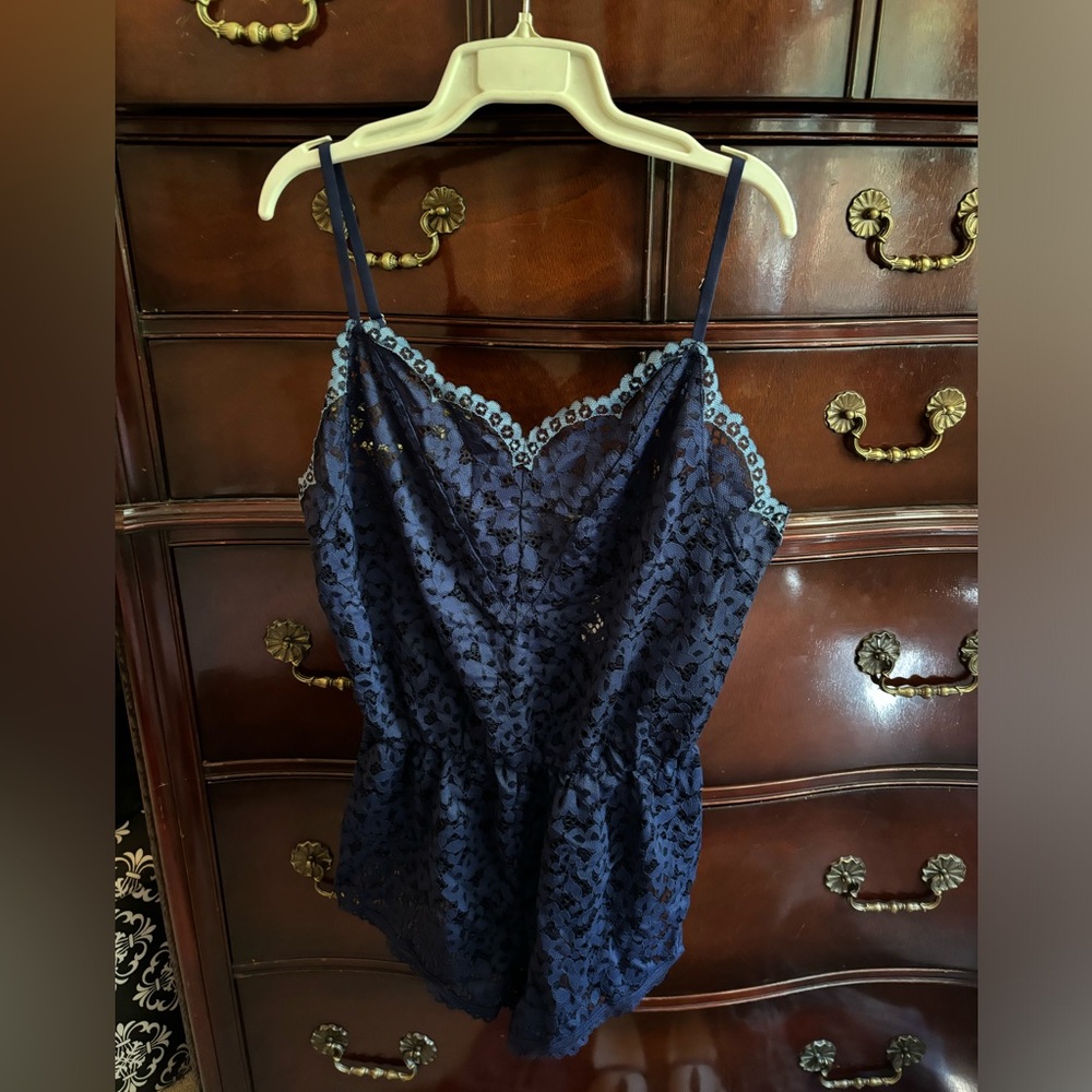 Victoria’s Secret Lace Romper Navy Size Medium